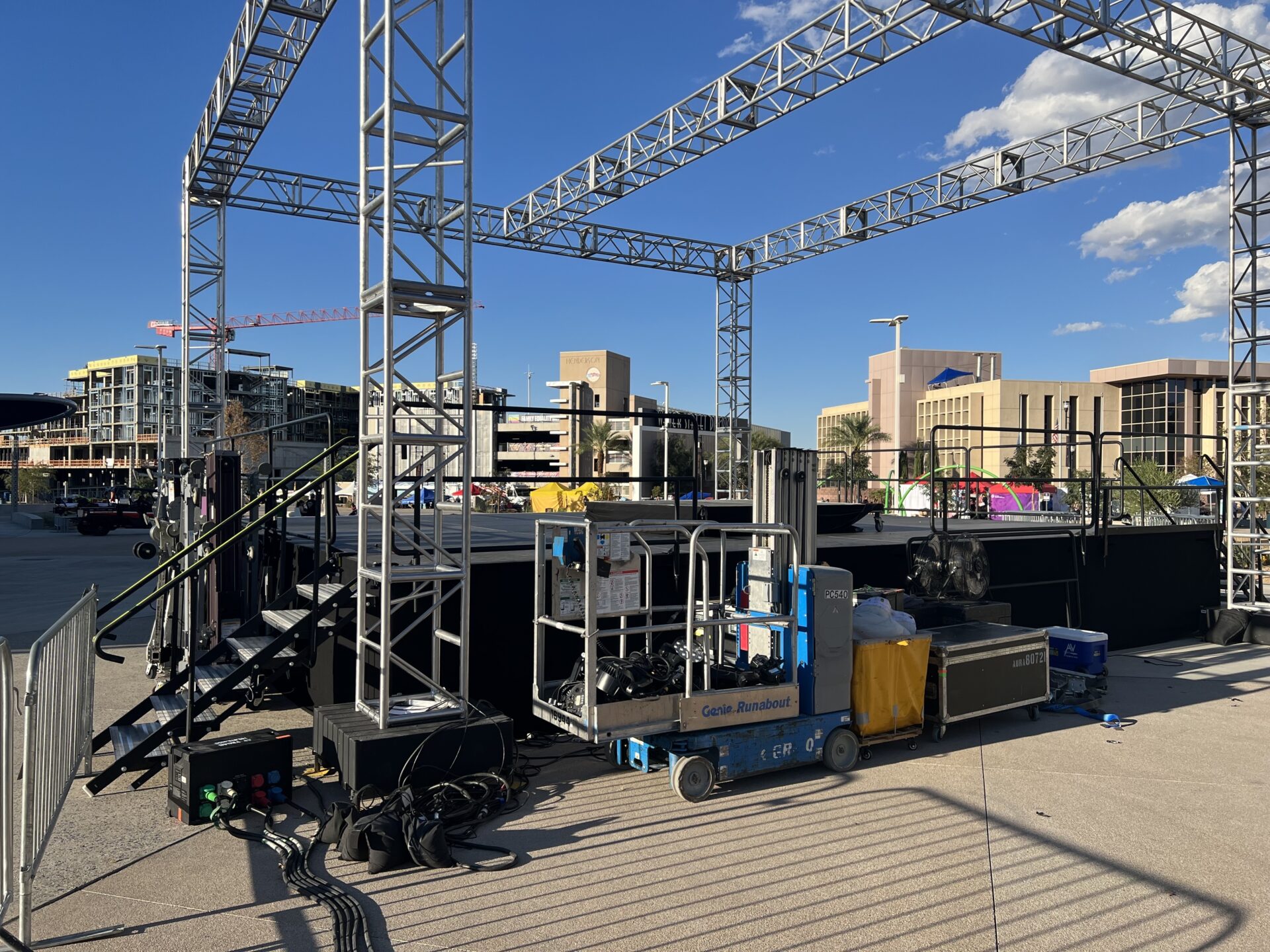 outdoor staging and truss